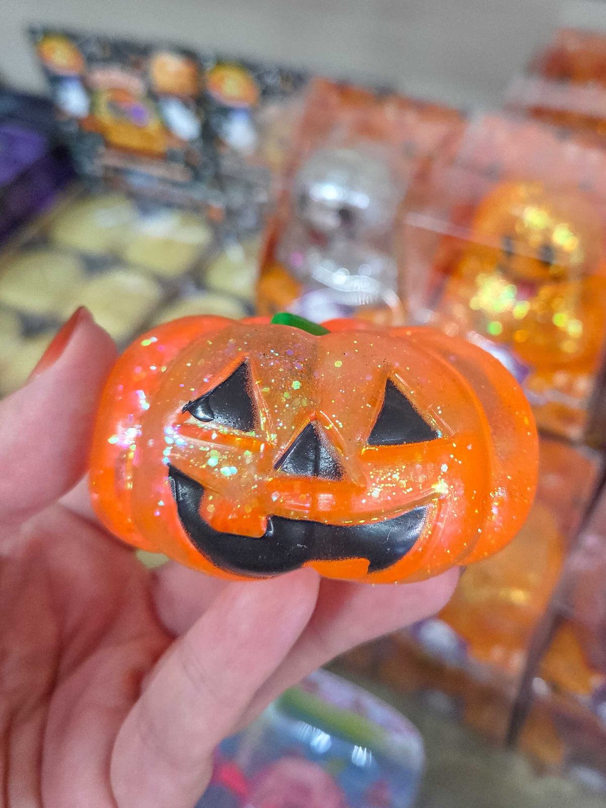 Squish N’ Sparkle Pumpkin – Glitter Jack-O’-Lantern Squishy