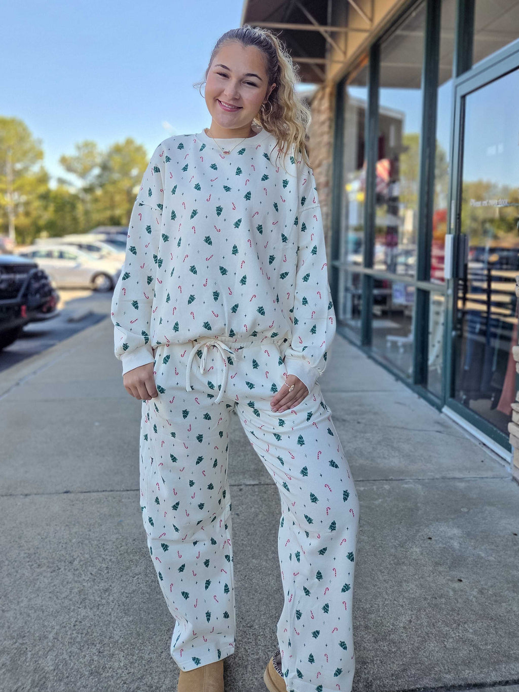 Christmas Tree & Candy Cane Print Pullover Top – Ivory