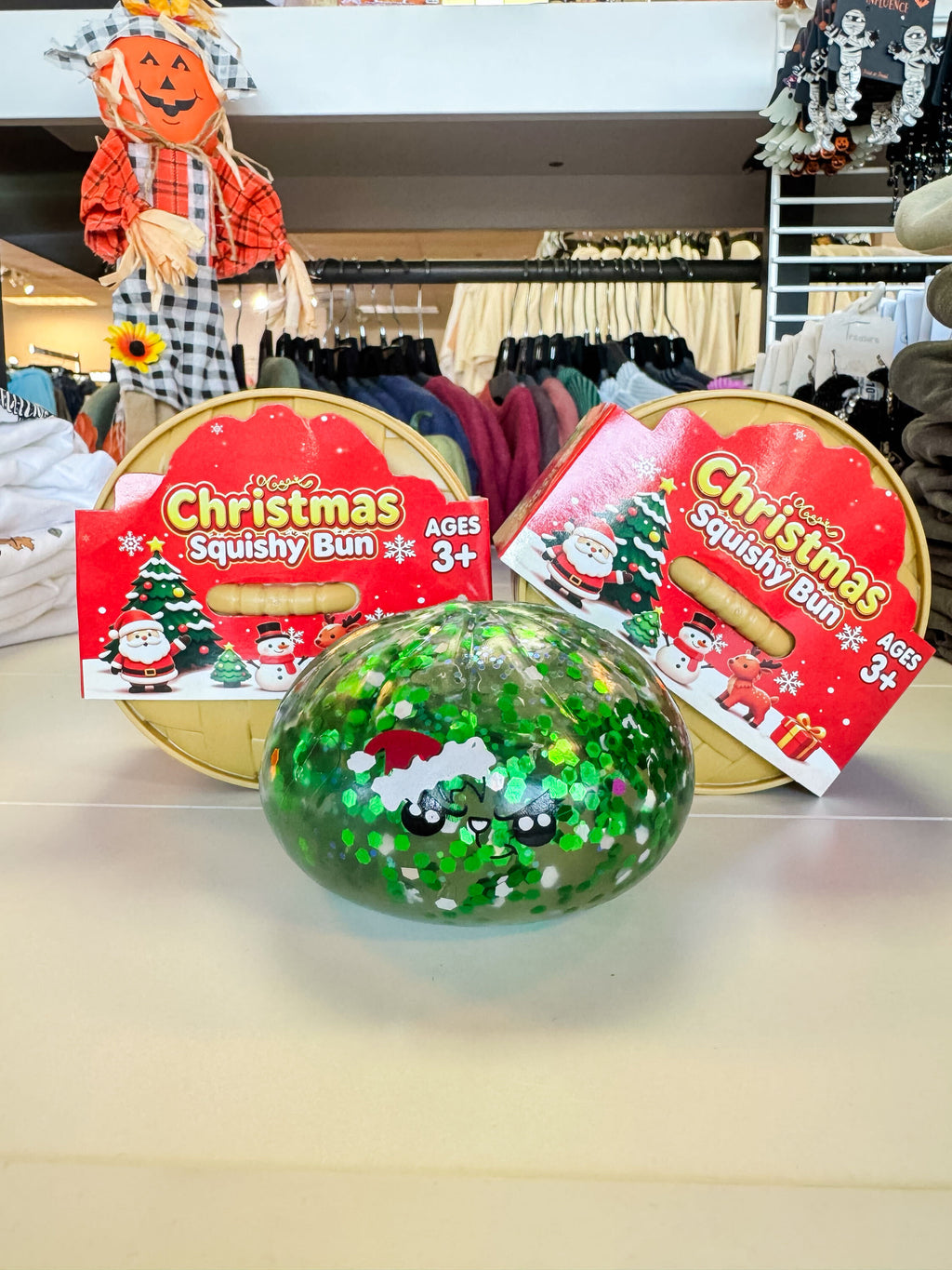 🎄 Christmas Glitter Mystery Squishy Buns