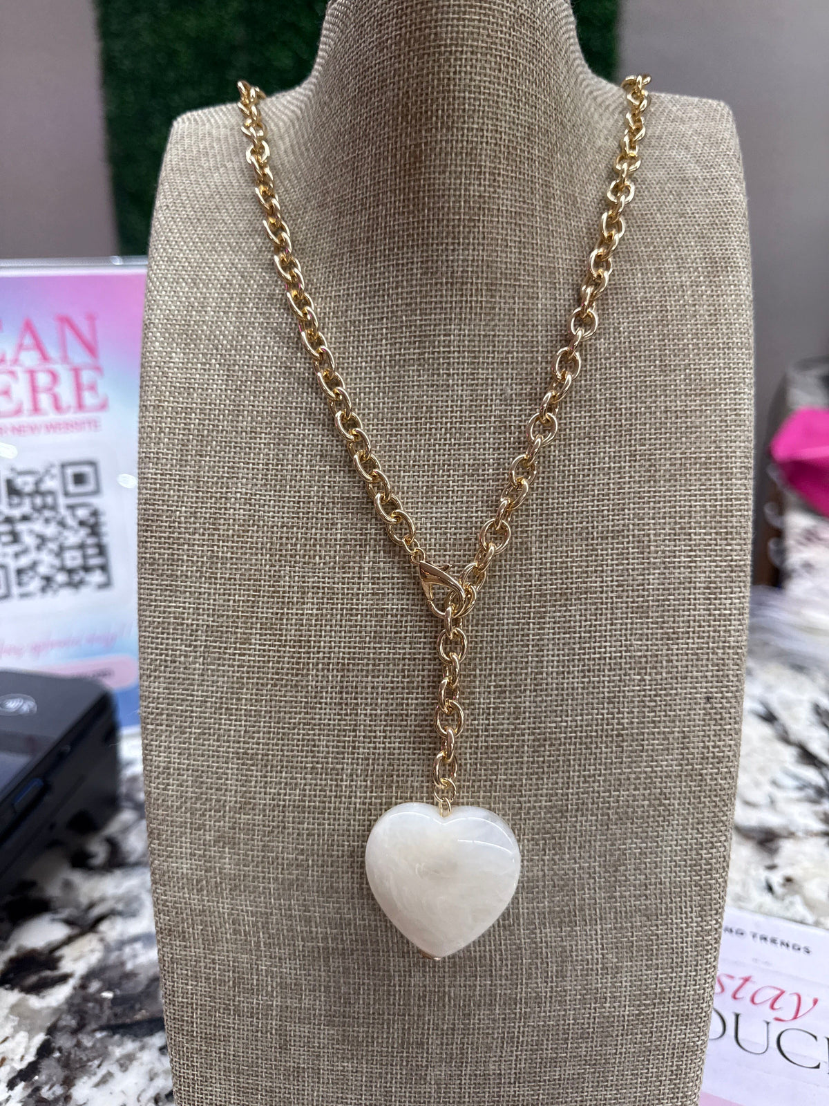 Gold Chain Ivory Heart Lariat Necklace – Fashion Ten + Trends NW