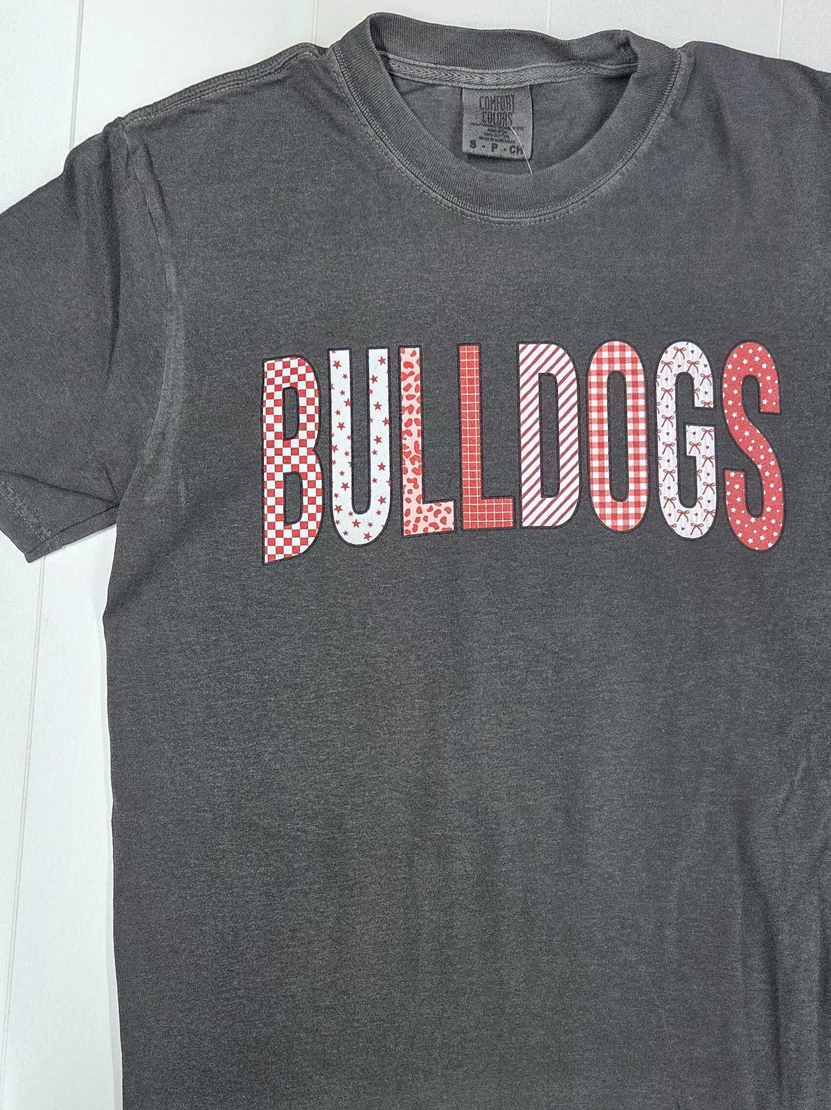 Bulldogs Patchwork Graphic Tee – Comfort Colors Pepper T-Shirt