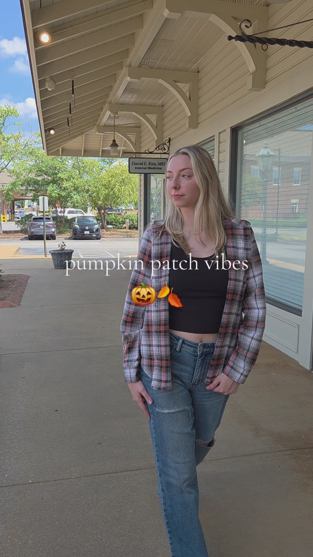 Women’s Plaid Button Up Shirt – Long Sleeve Relaxed Flannel